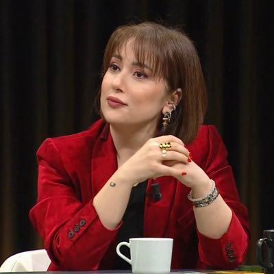 Doç.Dr. Esra Özsüer