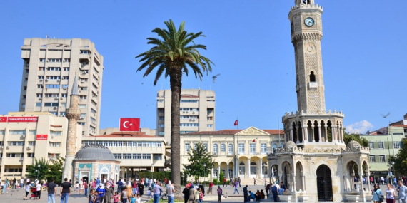 İzmir’in Sosyo-Kültürel Gelişimi