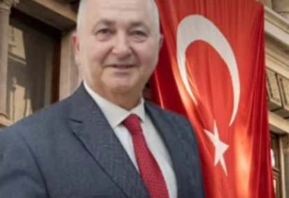 Demokrasinin Görünmez Omurgası : Sivil Toplum