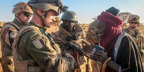 Mali’de Askerî Rejim Yönetimi ve Postkolonyal Antlaşmaların Çöküşü: