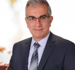 Mezar ve Nar Ağacı